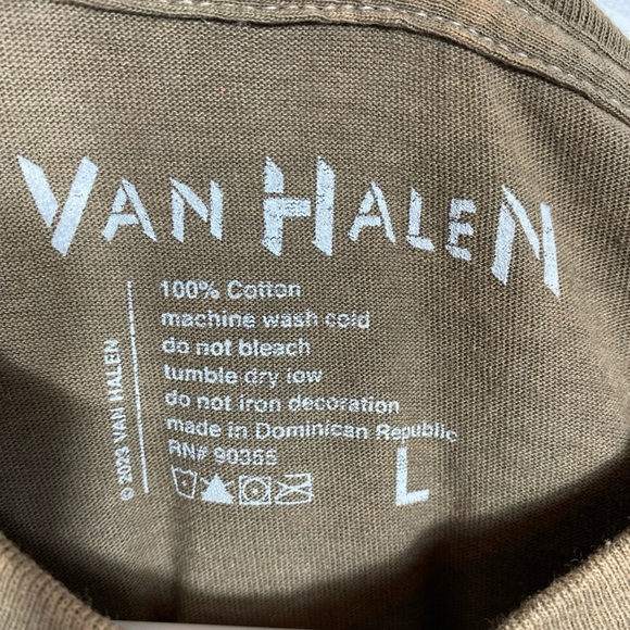 Van Halen World Tour T shirt size large - Picture 7 of 8